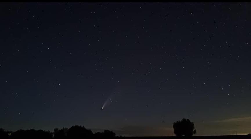 Як виглядає комета NEOWISE в нічному небі Білої Церкви