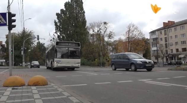 В Україні затримують частину платежів місцевих бюджетів: під загрозою зарплати комунальників і підготовка до зими